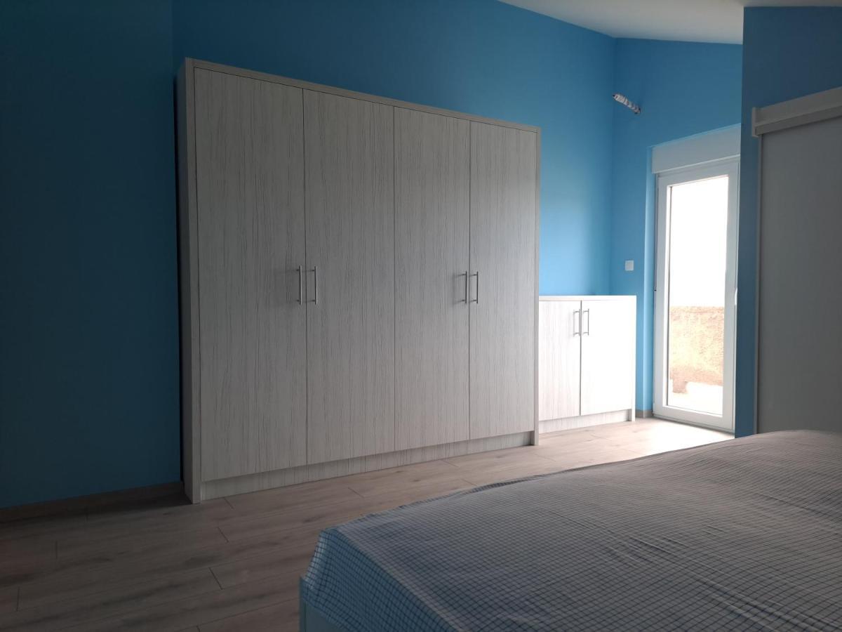 Vidas Apartment *