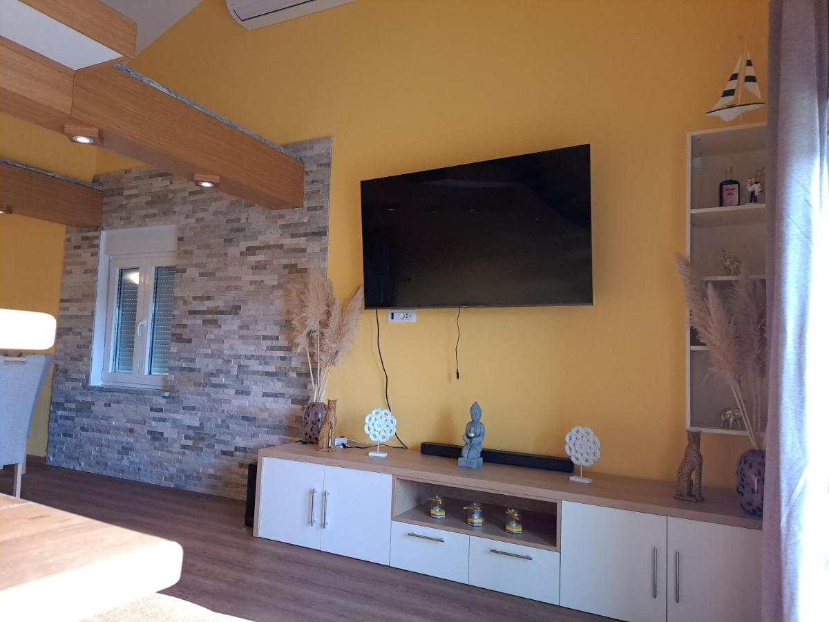 Vidas Apartment Palit